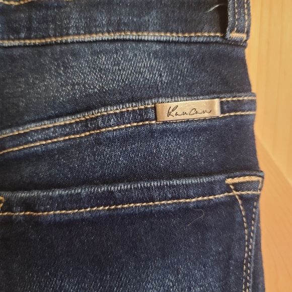 Kancan Distressed High Rise Crop Jeans NWT - Picture 11 of 15